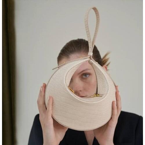 Luxury Fashion Women Crocodile Semicircle Shoulder Bag 2020 Female Retro Circular Handbag Purse High Quality PU Leather Bags