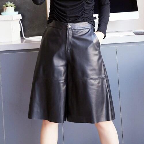 Europe Style Chic womens genuine leather Five pants High quality High-rise wide-leg leather pants A514