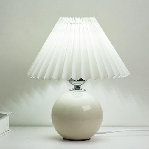 Nordic Ceramic Pleated Table Lamp Sepak Takraw Base Night Light for Home Bedroom Decoration E27