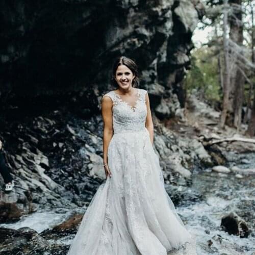 Princess Wedding Dress Scoop Neck Sleeveless Appliqued A-Line Tulle Skirt Backless Boho Wedding Gowns Custom Made Bride Dresses