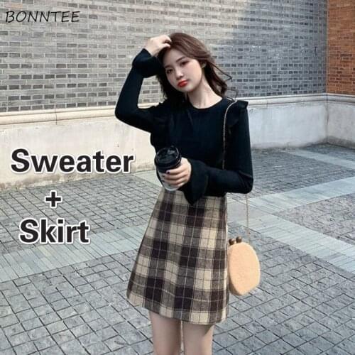 Two Pieces Women Sets Knitting Top Ruffles and Plaid Mini Skirt Korean Style Chic Trendy Popular College Leisure Elegant Spring