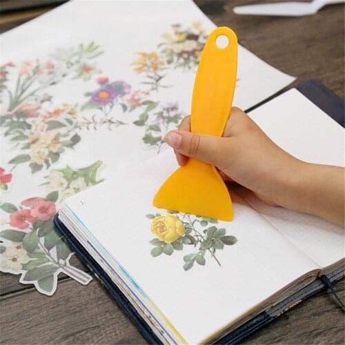 2pcs Plastic Small Shovel Scraper Washi Tape Sticker Warped Edge Plastic Shovel Removal Tool Black Spade Spatula For Resin Tank