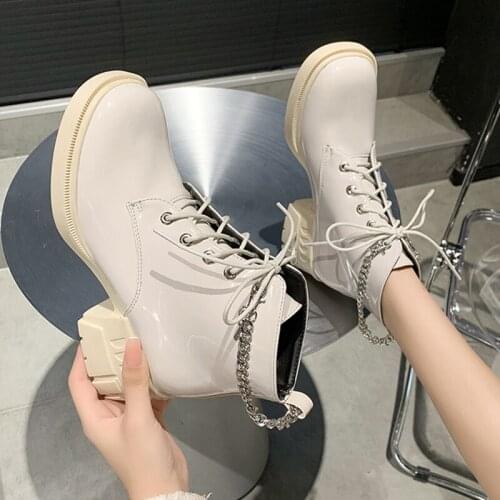 Sweet Cool Martens Boots Female Autumn 2021 New Booties Fashion Trending Boots British Motorcycle Fashion Boots