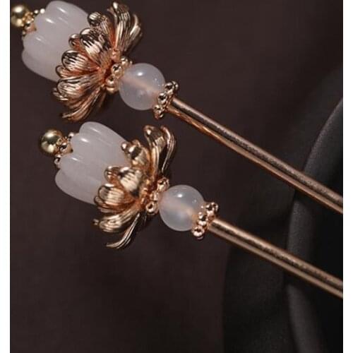 Vintage Gold Color Lotus Flower Long Hairpin Stick Metal Hair Pins Accessories Natural Stone Pumpkin Women Banquet Hair Jewelry