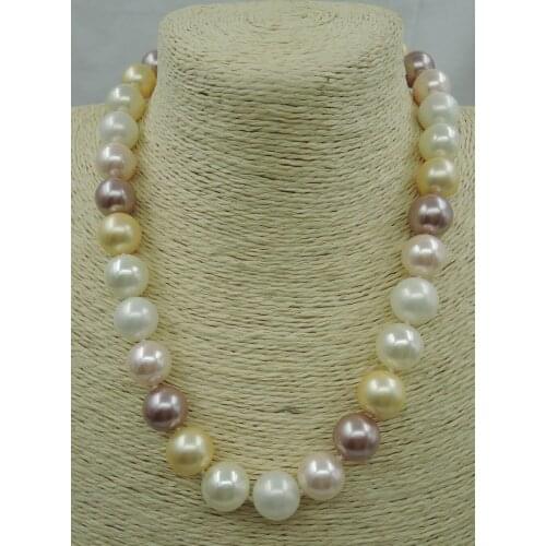 Necklace chokers, fashion necklace made of sea shell pearl