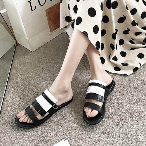 Women Sandals Fringed Leather Platform Ankle Buckle Sandals Female Shoes Mixed Casual Beach Shoes Summer Ladies Flat Sandals