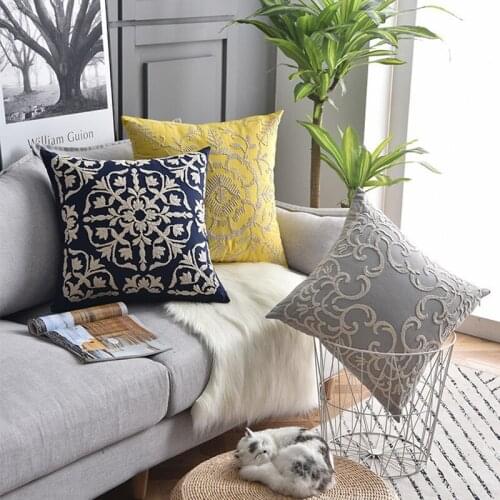 Nordic Style High Quality Soft Comfortable Embroidered Cushion Cover Car Office Home Decorative Sofa Throw Pillow Cover