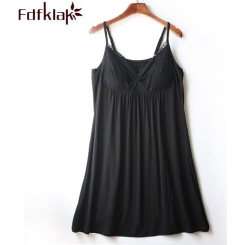 2020 Summer Fashion Sleepwear Sexy Black/White Cotton Nightgowns Women Spaghetti Strap Elegant Nightgowns Womens Lingerie Q303