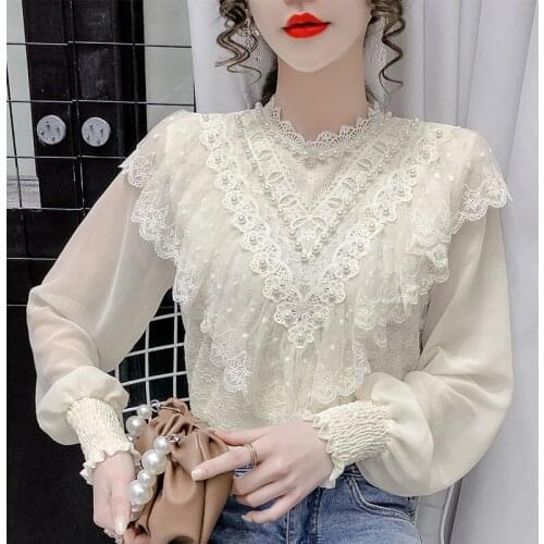 Lace bottoming shirt women 2021 new spring shirt with a stylish self-cultivation foreign temperament top