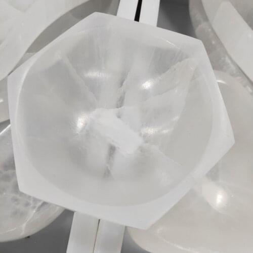 1pcs Natural Hand Carved Gypsum Selenite Bowl Shape Crystal Healing Gemstone
