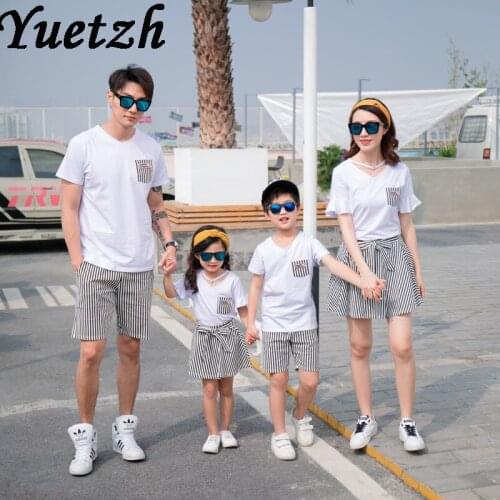 Family matching outfits parent-child clothing parent-kids clothes kids Sport T-shirt shorts girls boy sport suit traveling sets