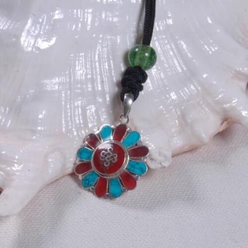 Handmade Nepalese 925 Silver Endless Knot Pendant Necklace Sterling Silver Good Luck Knot Pendant Necklace Bohemia Necklace