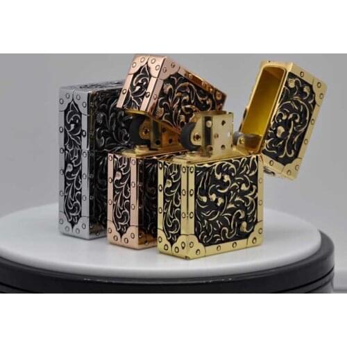 Zorro Metal Kerosene Grinding Wheel Lighter Personalized Retro Heavy Armor Cigarettes Lighter Smoking Gift Collection