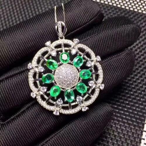 Luxury Model 925 sterling silver inlaid with natural emerald 4 * 5 mm necklace pendant for girlfriends birthday present