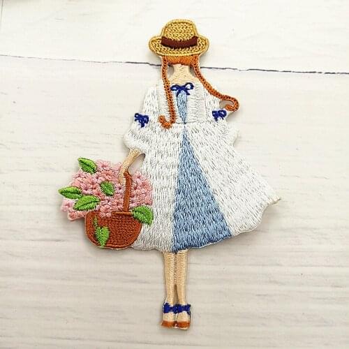 4PCS Iron On Embroidered Girl Patch Flowers Patches For Clothing Bag DIY Sewing Accessories Parches Para P0097
