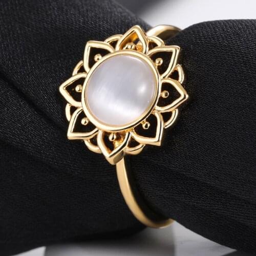 Fashion Golden opal lotus ring For Women Vintage Opal Temperament Gold Color Stainless Steel Handmade Ring Jewelry Gift
