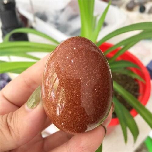 Natural Gold Sand Stone Hand Made Egg Shape Crystal Love Stone As Gifts for Home Decoration