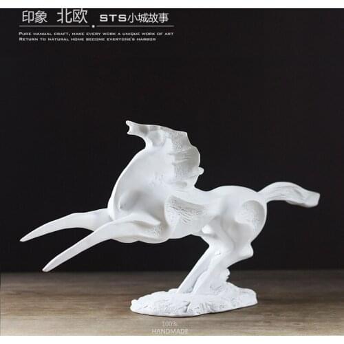 CREATIVE RESIN WAR HORSE STATUE HOME DECOR CRAFTS ROOM DECORATION OBJECTS VINTAGE HORSE STATUE ORNAMENT RESIN ANIMAL FIGURINES