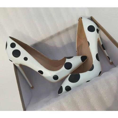 Autumn New Black Dots White Heels Ladies Shoes Party Wear Patent Leather Fashion Valentine Shoes Pumps Women Big Size 43 44