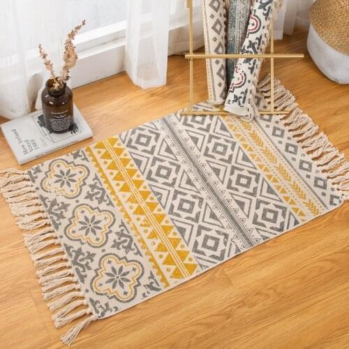 Retro Bohemian Carpet Hand Woven Cotton Linen Carpet Rug Geometric Floor Mat Living Room Bedroom Carpet Home Decor WF1022