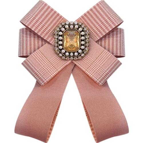 Handmade Fabric Crystal Bow Tie Brooch Lattice Bowknot Necktie Dress Shirt Collar Wedding Luxulry Jewelry for Women Accessories