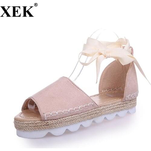 XEK Low-heeled Shoes
