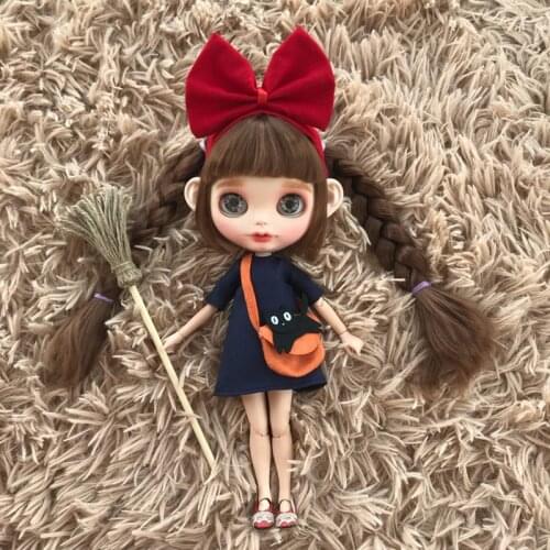 1 Set Cute Dolls Headband + Bag + Broom + Dress for Blyth, Licca, Azone 1/6 Doll Clothes Accessories