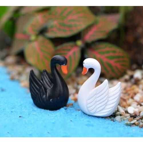 Black and White Feather Swan House Miniature Animals Figurine Decoration Accessories Mini Desk Decor Cake Fairy Garden Gift 2020