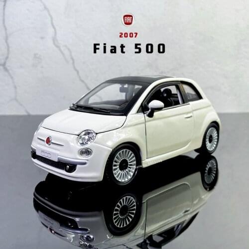 Bburago 1:24 New 2007 Fiat 500 Simulation Alloy Car Model Collection Gifts toy Boy Toys