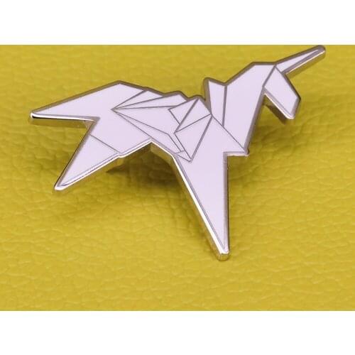 Beautiful Origami Unicorn Pin We know you're a replicant Paying homage to Blade Runner and Gaffs last taunt to Deckard