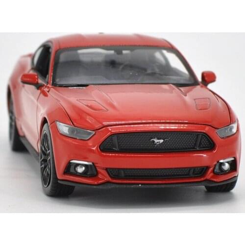 Die-cast Metal Vehicles 1:24 Car Models Coche mkd3 Scale Simulation Auto Toys for Children Sports Carwelly 2015 Ford Mustang