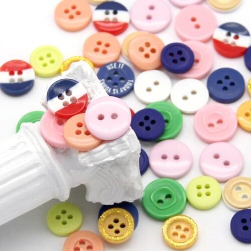 50pcs Small Random Color Resin Buttons For Children Scrapbooking DIY Crafts Garment Handmade Sewing Accessories Wholesale