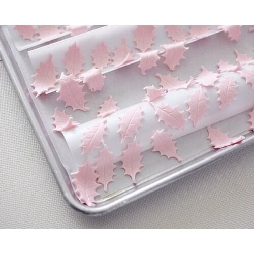 3pcs/lot Cake Mold Holly leaves Stainless Steel Fondant Cookie Cutters for Wedding Cake Decorating Tools