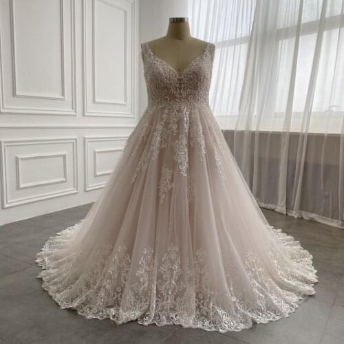 Hot Selling Plus Size Wedding Dress Backless Blush Bridal Gown 2022