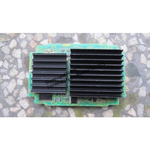 USED 100% TESTED ORIGINAL A20B-3300-0686 FANUC A20B-3300-0686 CIRCUIT BOARD A20B-3300-0686 CNC SPARE PARTS A20B-3300-0686