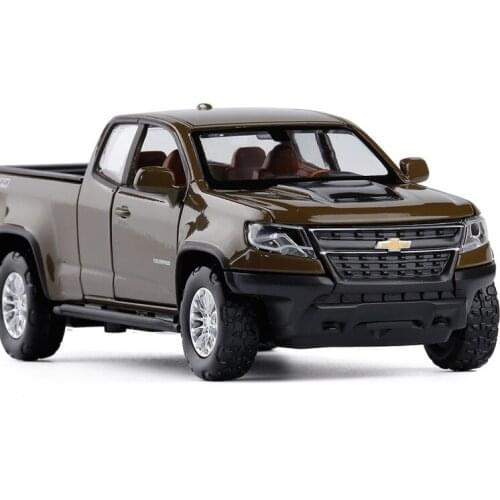 Simulation Alloy Car Modle Chevrolet Colorado ZR2 Pickup 1/32 Metal Toy Car Sound Light Pull Back Model Toys For Boys Light Toys