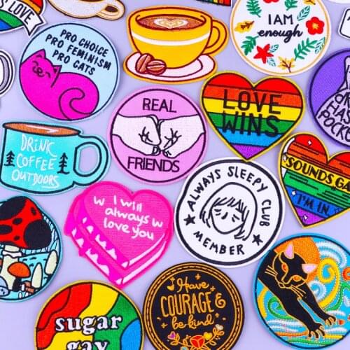 Rainbow Heart Patch DIY Cartoon Embroidery Patches for Clothing Thermoadhesive Patches Applique Iron on Patches on Clothes Badge
