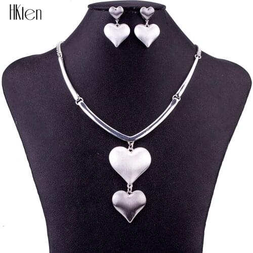 MS1504662 Fashion 2 Colors Jewelry Sets High Quality Necklace Sets For Women Jewelry Alloy Unique Love Heart Design Party Gift