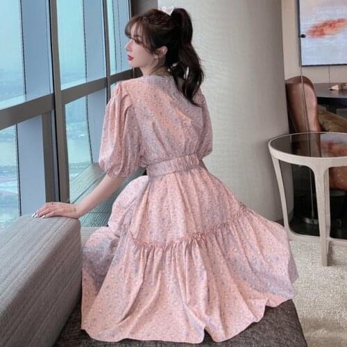 Retro floral print dress womens Bohemian short sleeve bubble sleeve dress Lapel casual shirt dress Robe white party dress