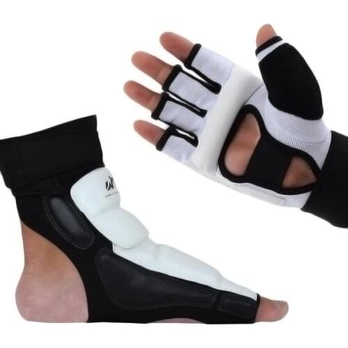 Taekwondo Hand and Foot Protection Half Finger Mittens Taekwondo Protector Gloves Karate Boxing Gloves