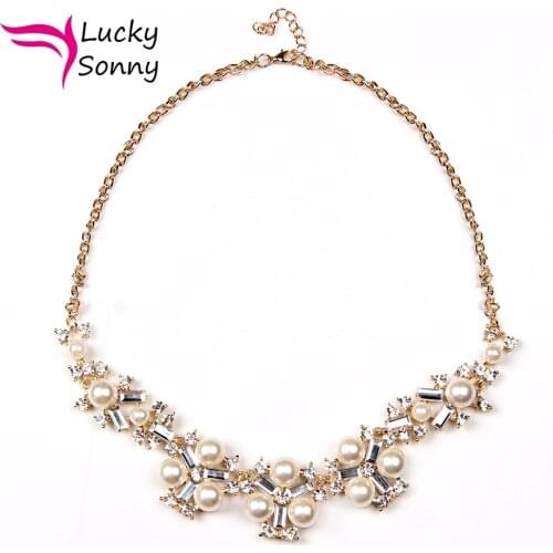 New Fashion Choker Necklace Imitation Pearl Rhinestone Flower Gold Color Statement Necklace Women Jewelry For Mothers' Day Gift