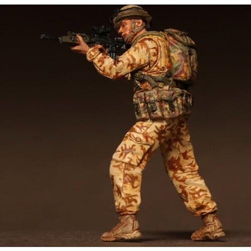 1/35 Resin Model figure GK Soldier British paratrooper in Afganistan Military theme Unassembled and unpainted kit
