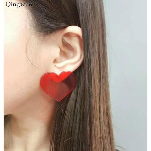 QINGWEN Stud Earrings