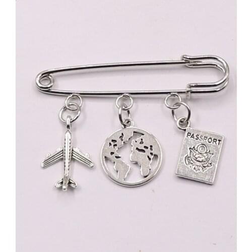 1pcs Travel Brooch Passport and Airplane Pendant Earth Pendant Stewardess Gift Handmade Brooch Travel Souvenir Gift Bag Jewelry