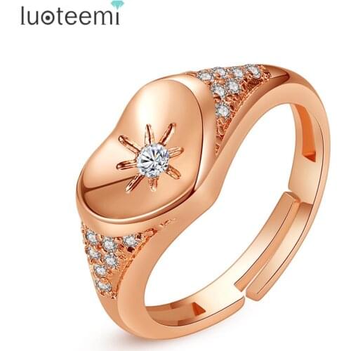 LUOTEEMI Resizable Rings Cubic Zircon Heart-Shaped Snowflake Fashion Statement Finger Jewelry for Christmas Dating Party Gifts