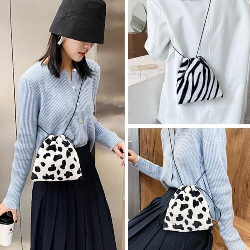 2020 New Fashion Women Girl Drawstring Shoulder Pouch Exquisite Shopping Bag Mini Cow Milk Printed Plush Crossbody Bags