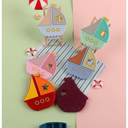 Sunrony 5pcs Cartoon Sailboat Baby Silicone Teether BPA Food Free Silicone Dental Care Nipple Clip Silicone Beads