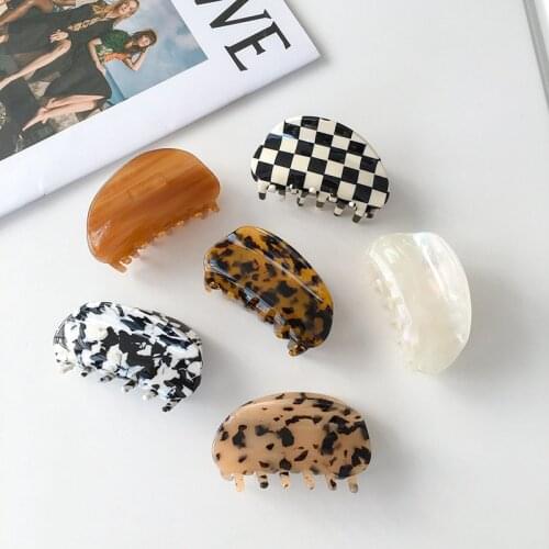 Queen 8.7cm ins black and white checkerboard semicircular acetic acid clip girls hair accessories