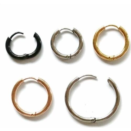 2017 new hot Small Earrings Silver Gold Black Stainless Steel Round Earring Women Men Ear Clip Creoles Huggie Circle Gifts