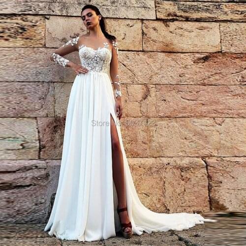 Long Sleeves Beach A Line Wedding Dresses Scoop Vestido De Noiva Chiffon Lace Appliques High Slit Bridal Gown Court Train